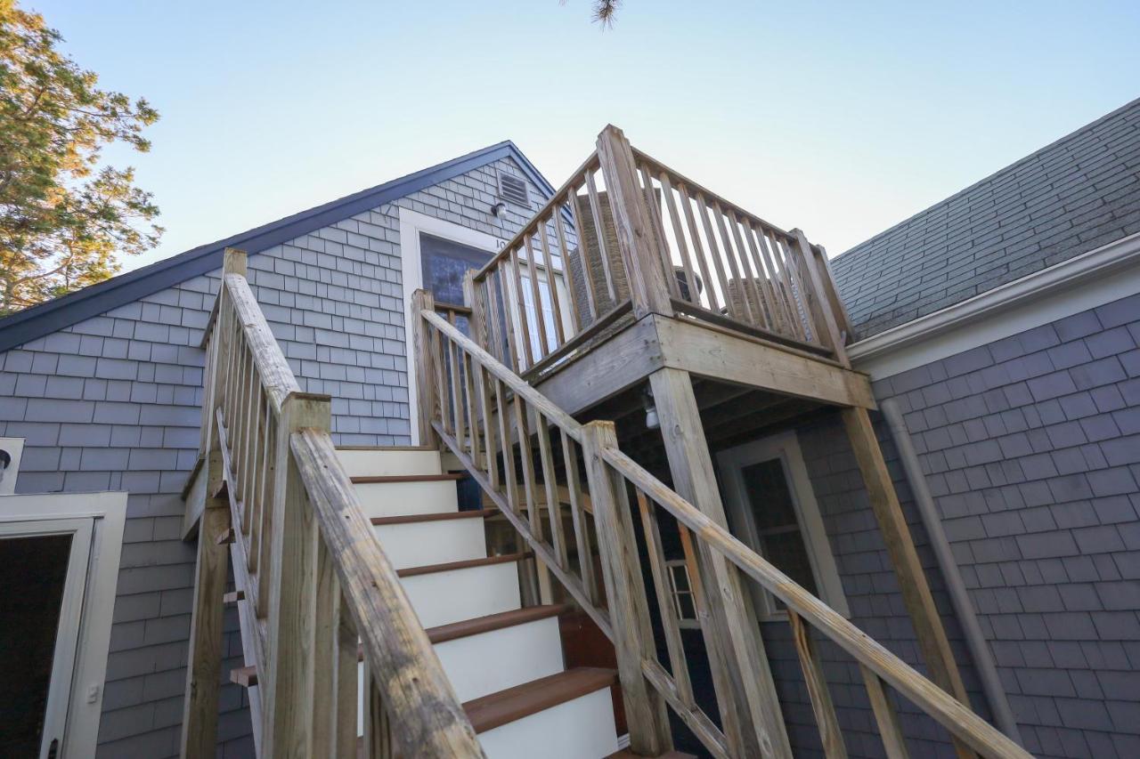 Allen Harbor Rentals Harwich Port Exterior photo